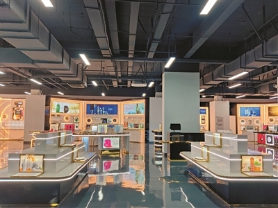 拉薩新增跨境商業(yè)中心 商品交易中心助力區(qū)域經(jīng)濟新騰飛